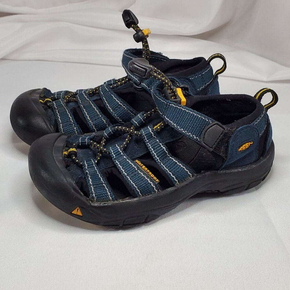 Keen Little Kids Youth Newport H2 Closed Toe Sandals Size 10 Navy & Yellow Shoes - Picture 10 of 10